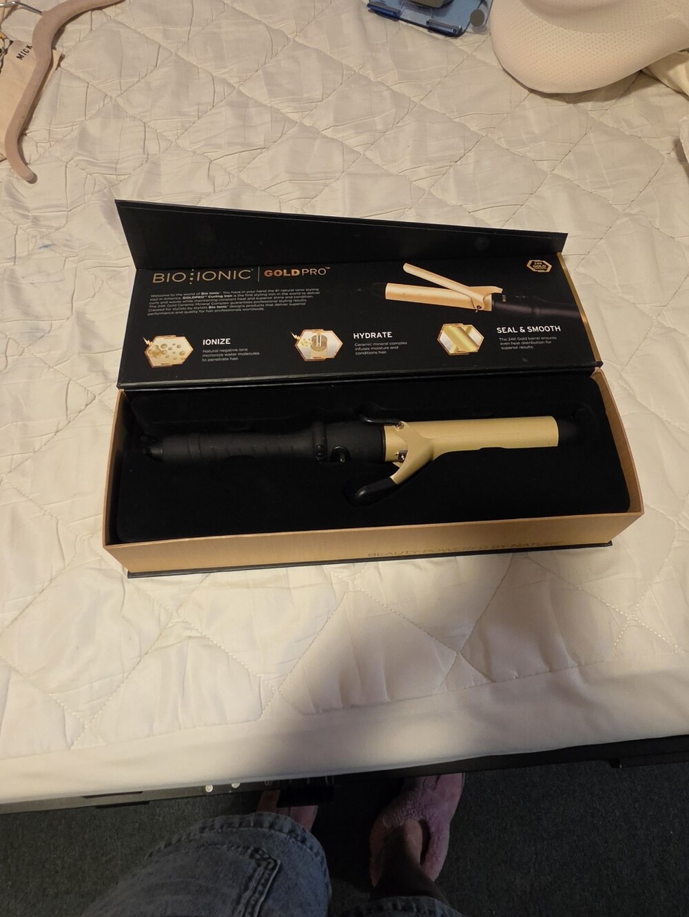Bioionic Curling Iron - Picture 2 of 3